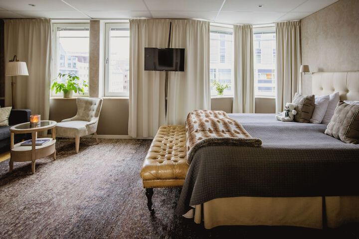 Room 40 of 94