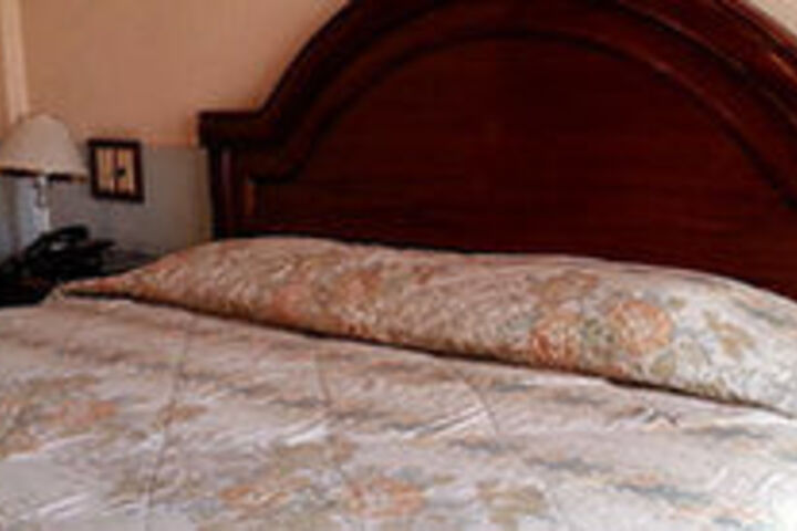 Room 7 of 15