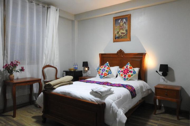 Room 3 of 10