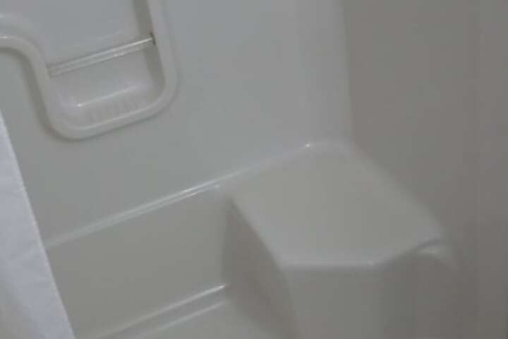 Room 15 of 27