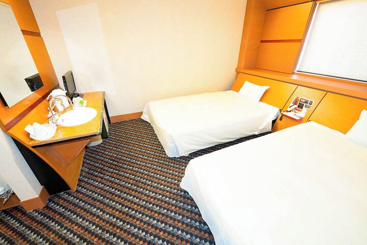 Room 20 of 60