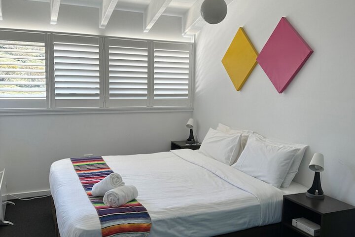 Room 9 of 39