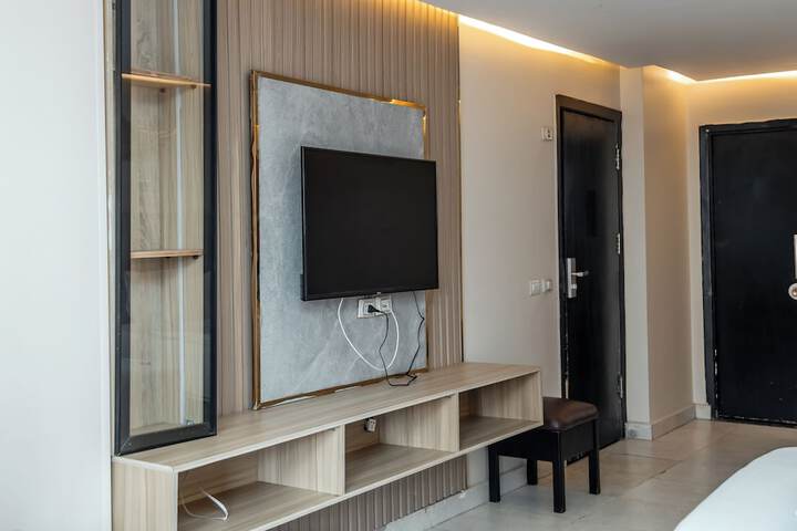 Room 38 of 139