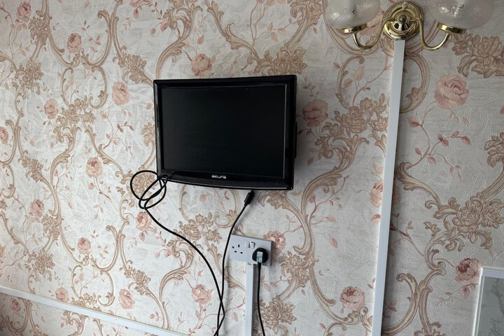 Room 81 of 156