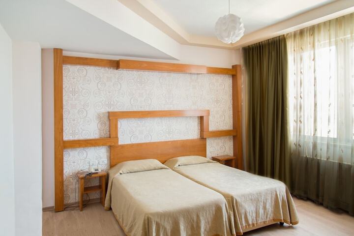Room 17 of 45