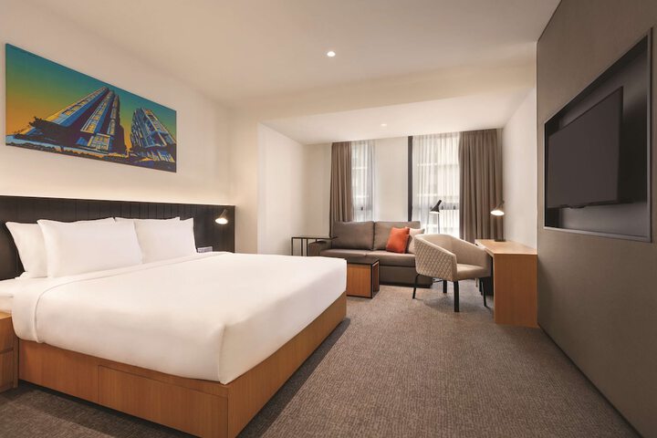 Room 20 of 53