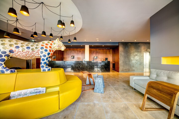 Hotel Lobby