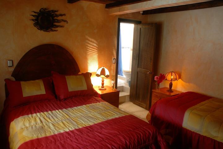 Room 4 of 11