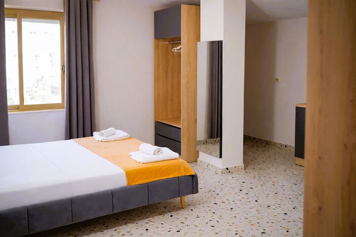 Room 14 of 67
