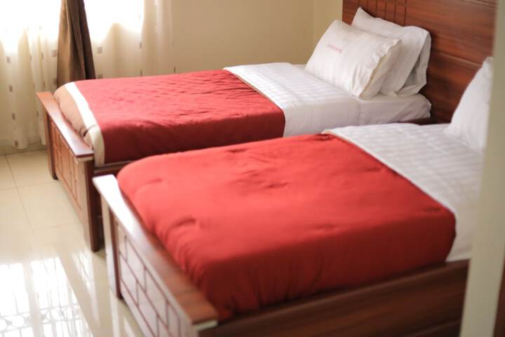 Room 9 of 20