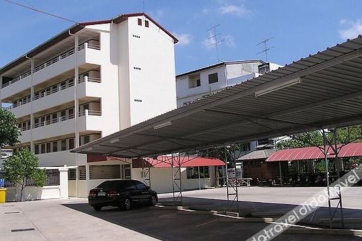 Pongthada Place