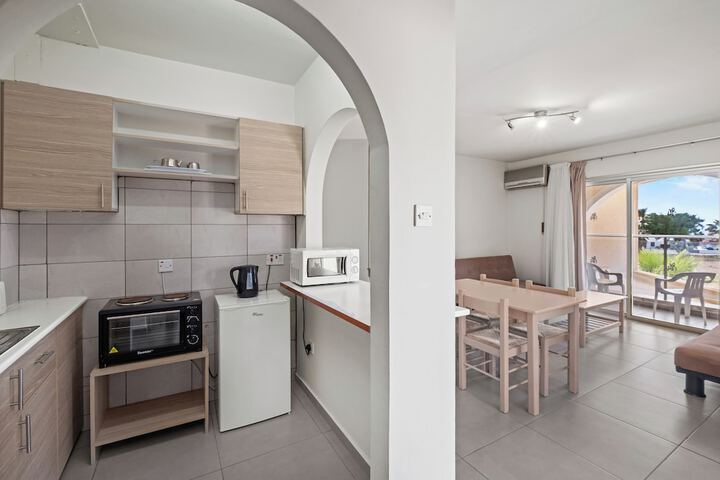 Room 15 of 49