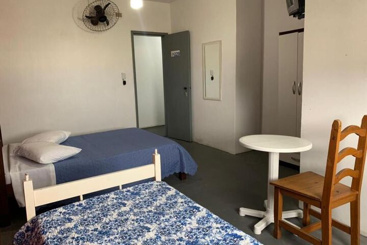 Room 15 of 37