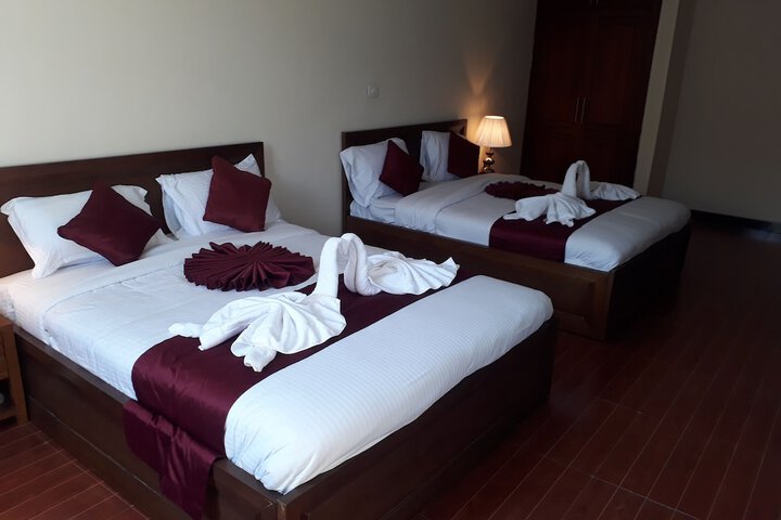 Room 8 of 37