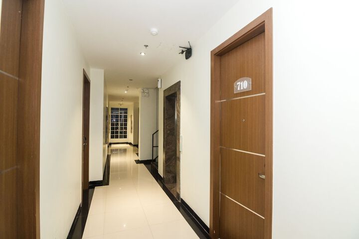 Ballroom/Hall 41 of 46