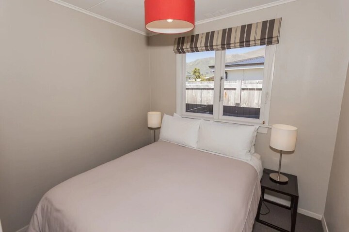 Room 11 of 29