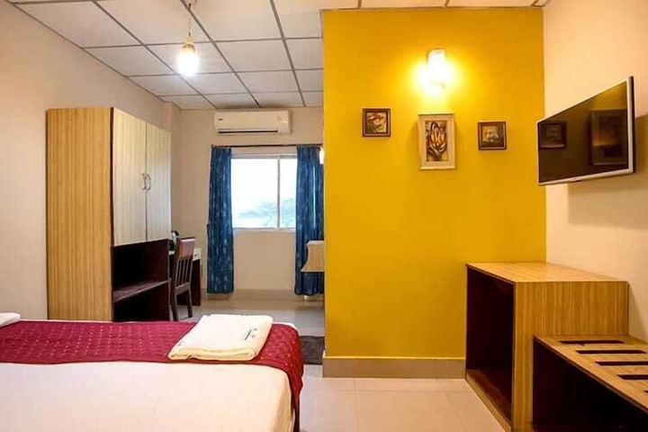 Room 76 of 169