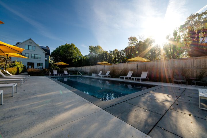 Pool 60 of 79