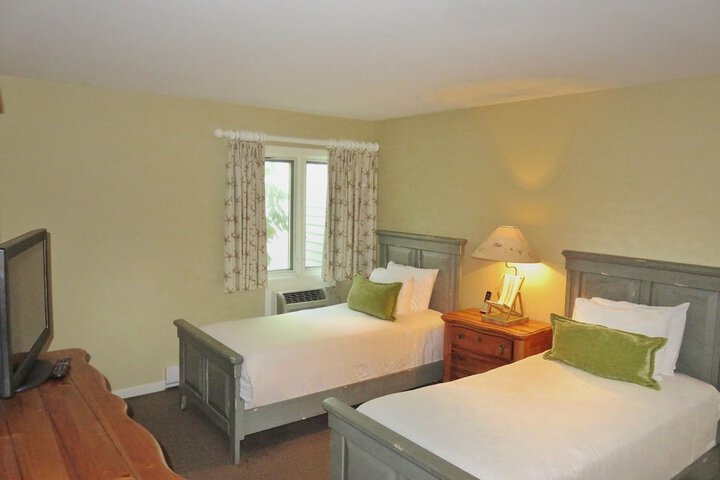 Room 5 of 67