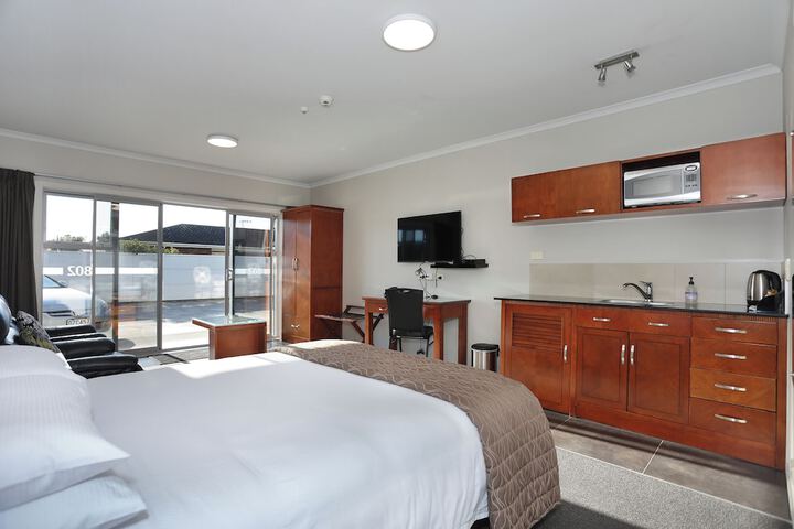 Room 21 of 50