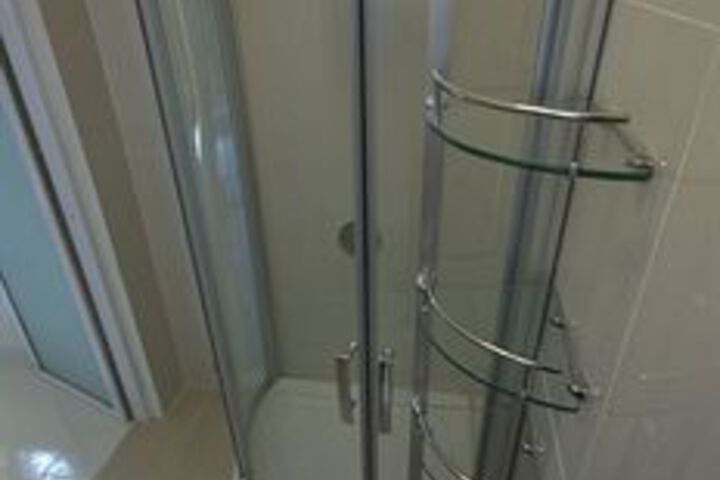 Room 6 of 26