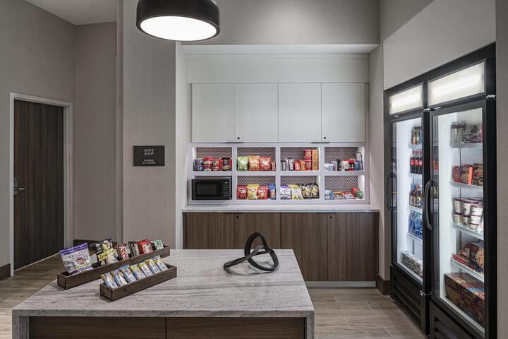 Snack bar
