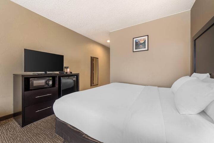 Room 54 of 91