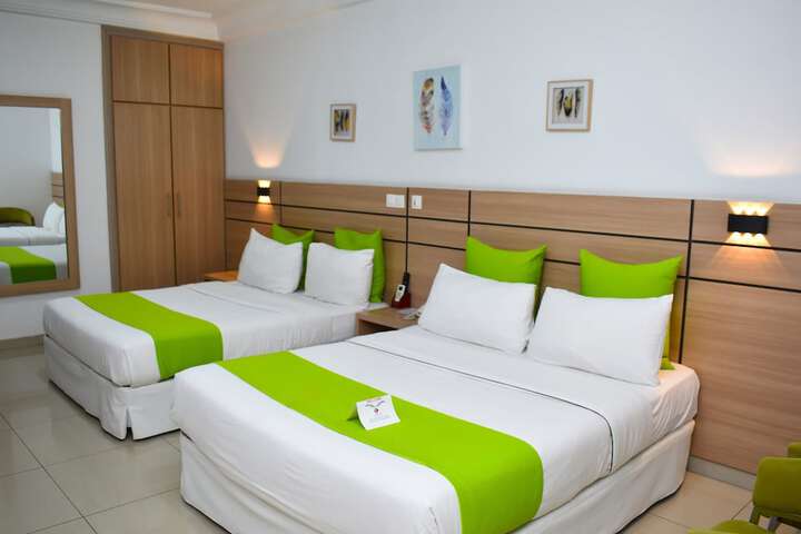 Room 12 of 26