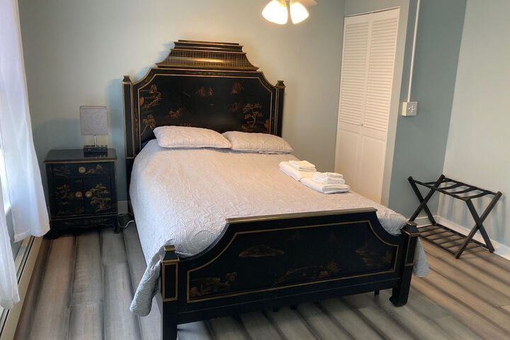 Room 30 of 53