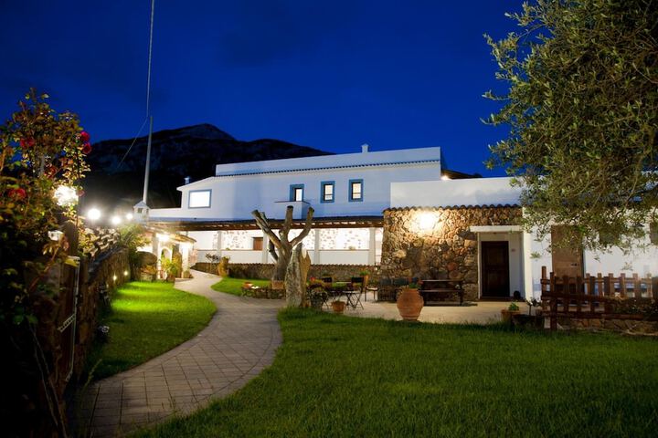Hotel 58 of 59