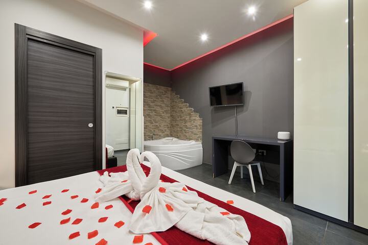 Room 16 of 29