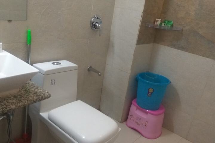 Room 54 of 72