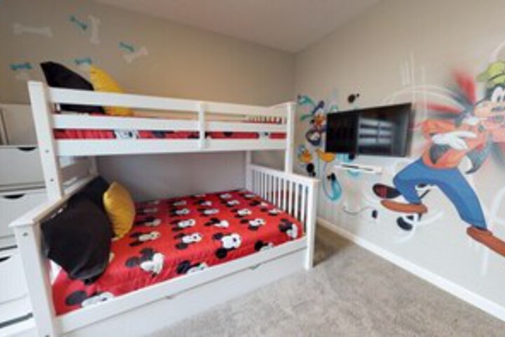 Room 47 of 60