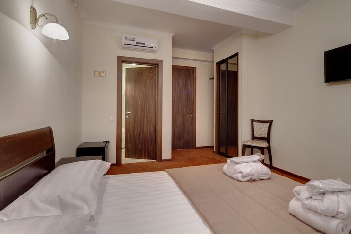 Room 19 of 59