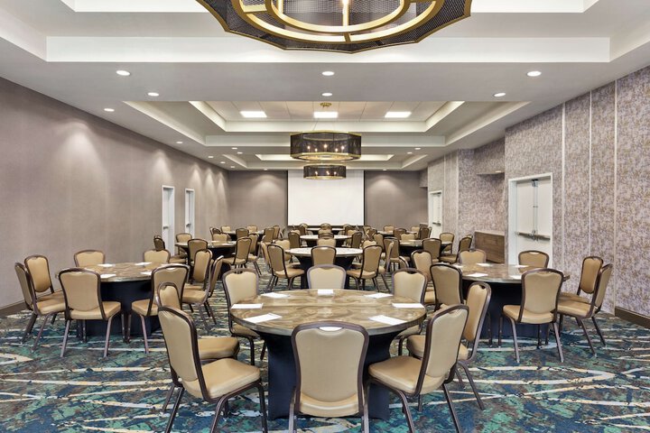 Meeting facility