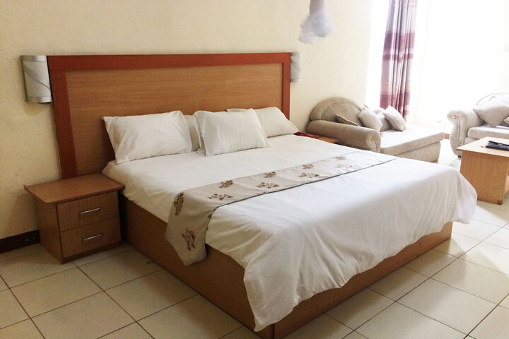 Room 3 of 26