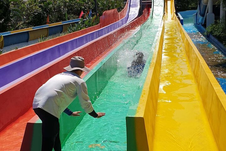 Pool 20 of 26