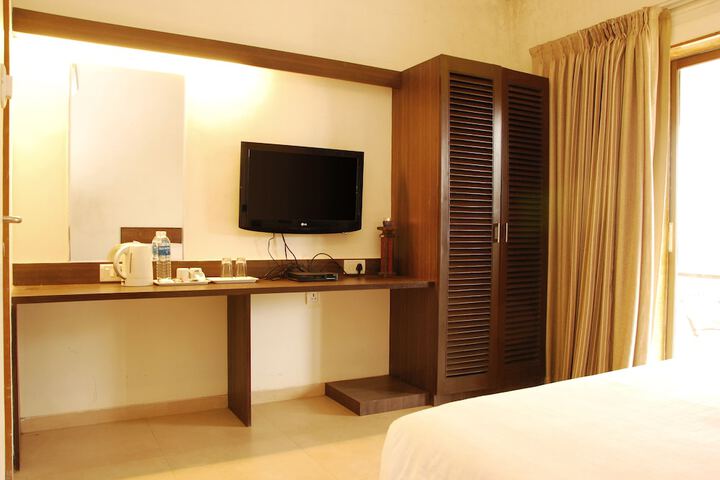 Room 17 of 154