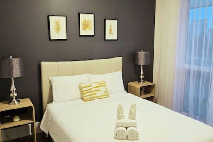 Room 104 of 448