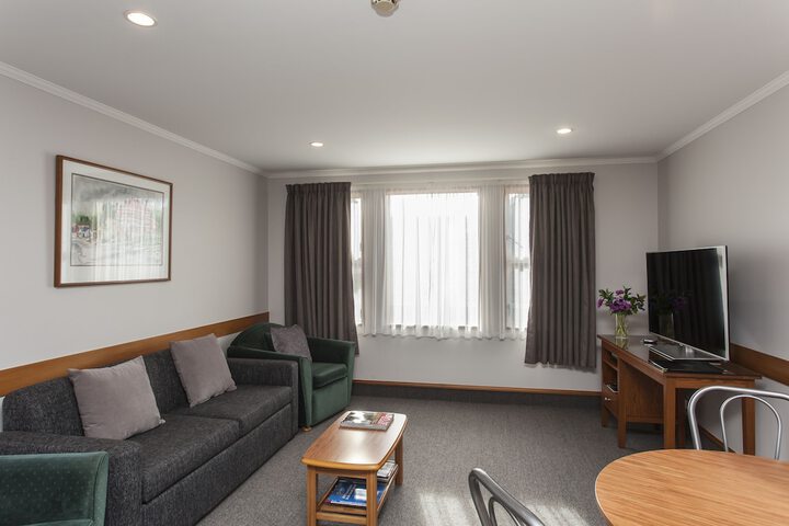 Room 9 of 46