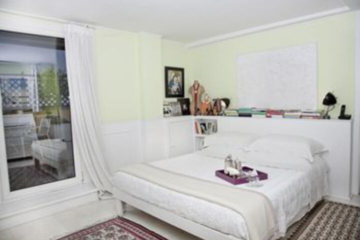 Room 7 of 20