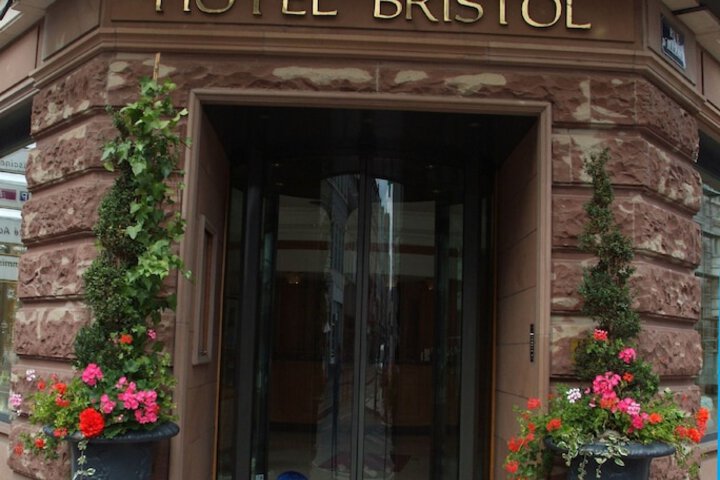 Hotel 51 of 59