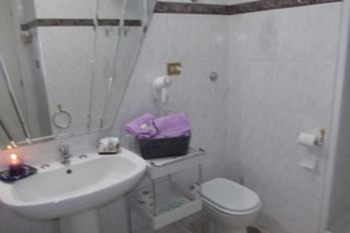 Room 3 of 30
