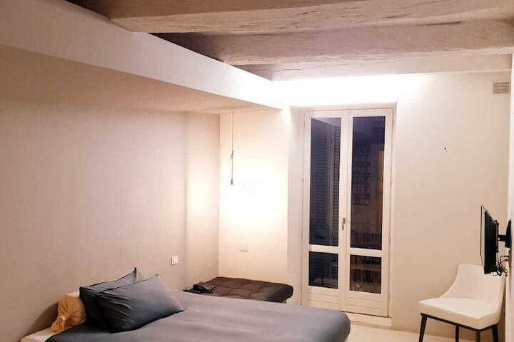 Room 20 of 72