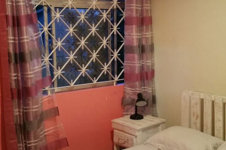Room 11 of 41