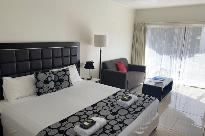 Room 5 of 42