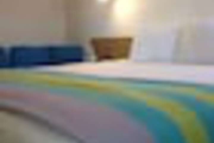 Room 35 of 255