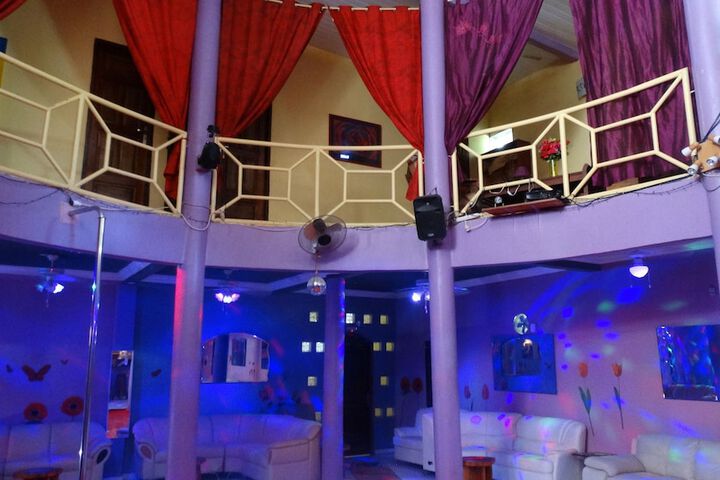 Business Center 20 of 22
