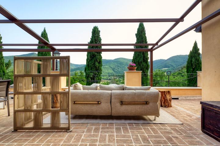 Terrace/Patio 8 of 31