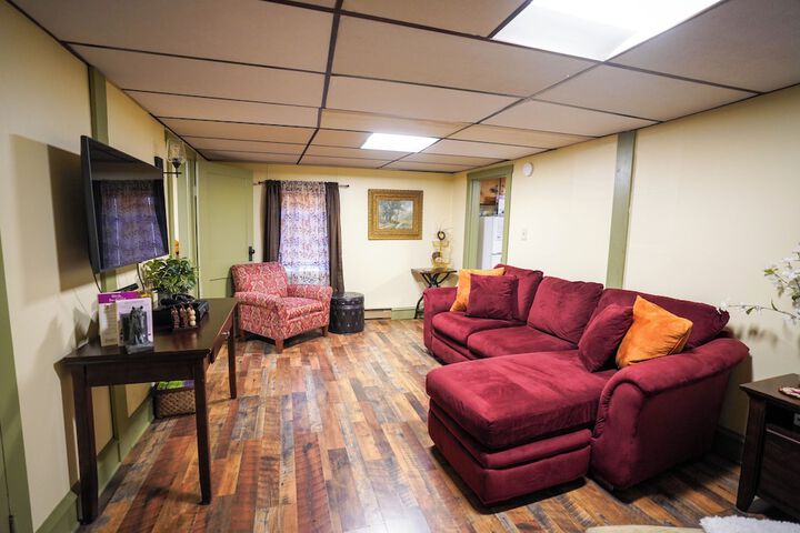 Room 124 of 230